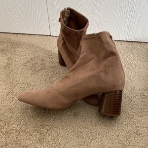 Zara round heeled zip up bootie